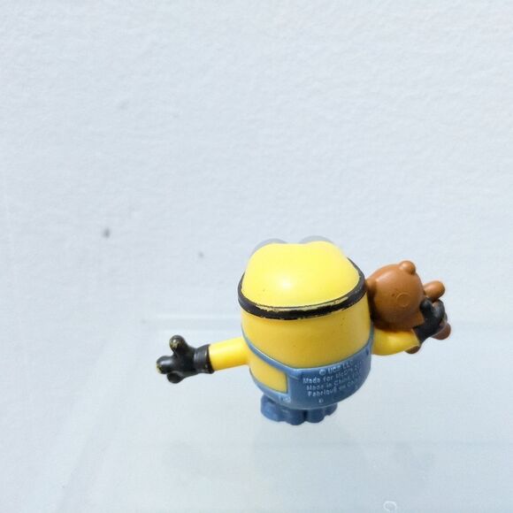 McDonalds The Rise of Gru Bob Minion with Teddy Bear Happy Meal Toy Fig - Picture 3 of 9